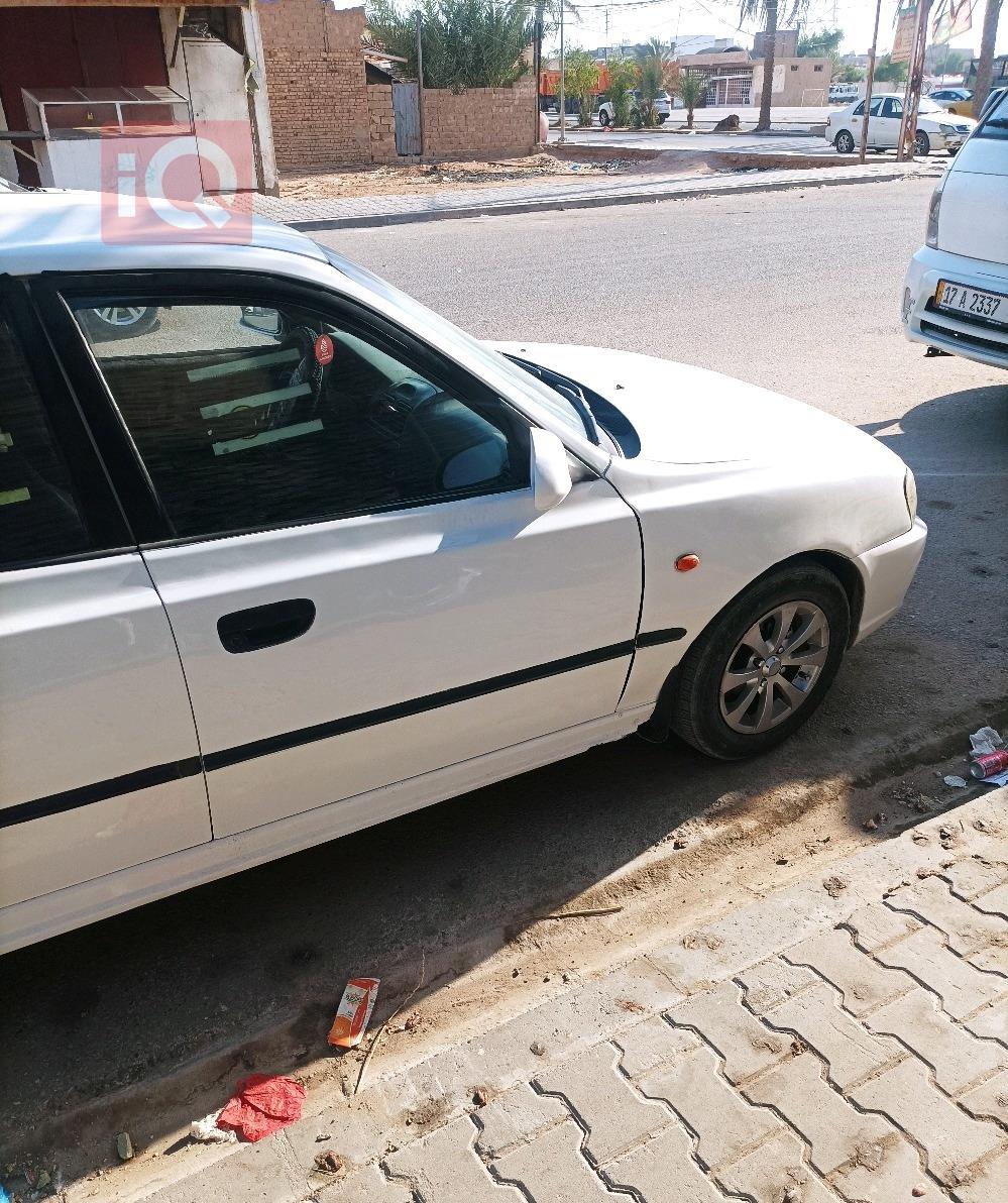 هیوندای ئەکسنت